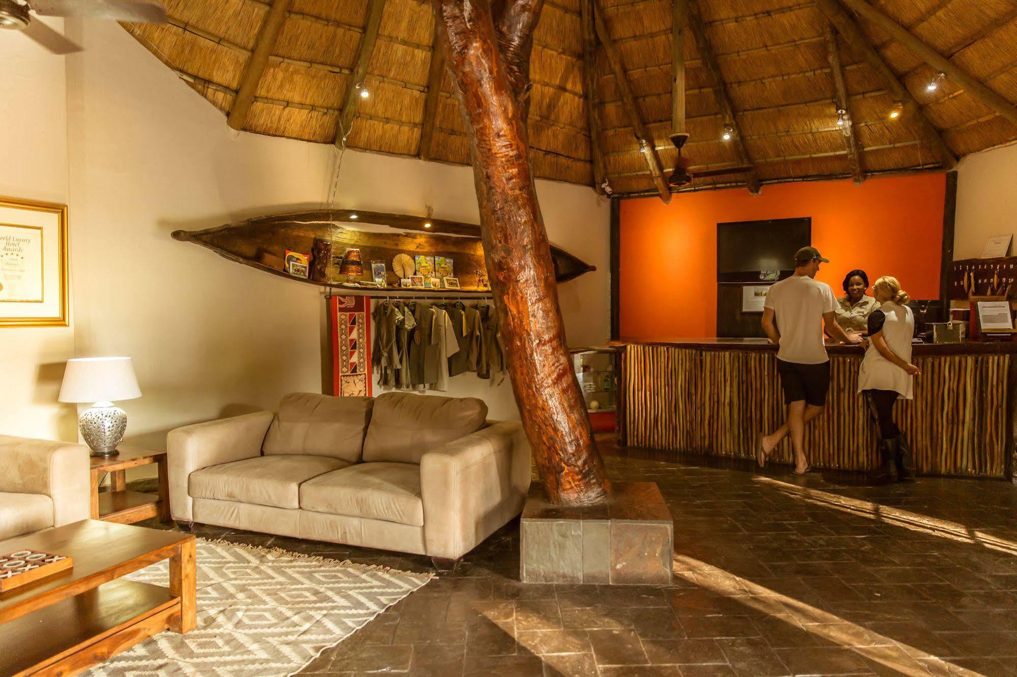 Thamalakane River Lodge Maun Ngoại thất bức ảnh